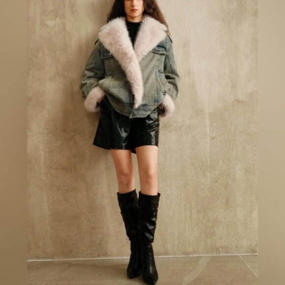 Vintage Inspired Acid Wash Denim Jacket with Faux Fur Collar & Cuffs - Picture 5 of 9